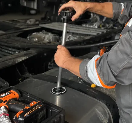 установка датчика уровня топлива